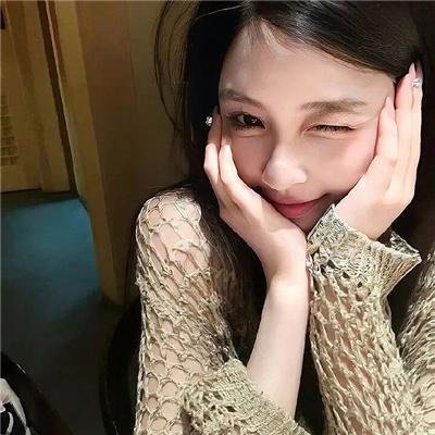 无名草 海报